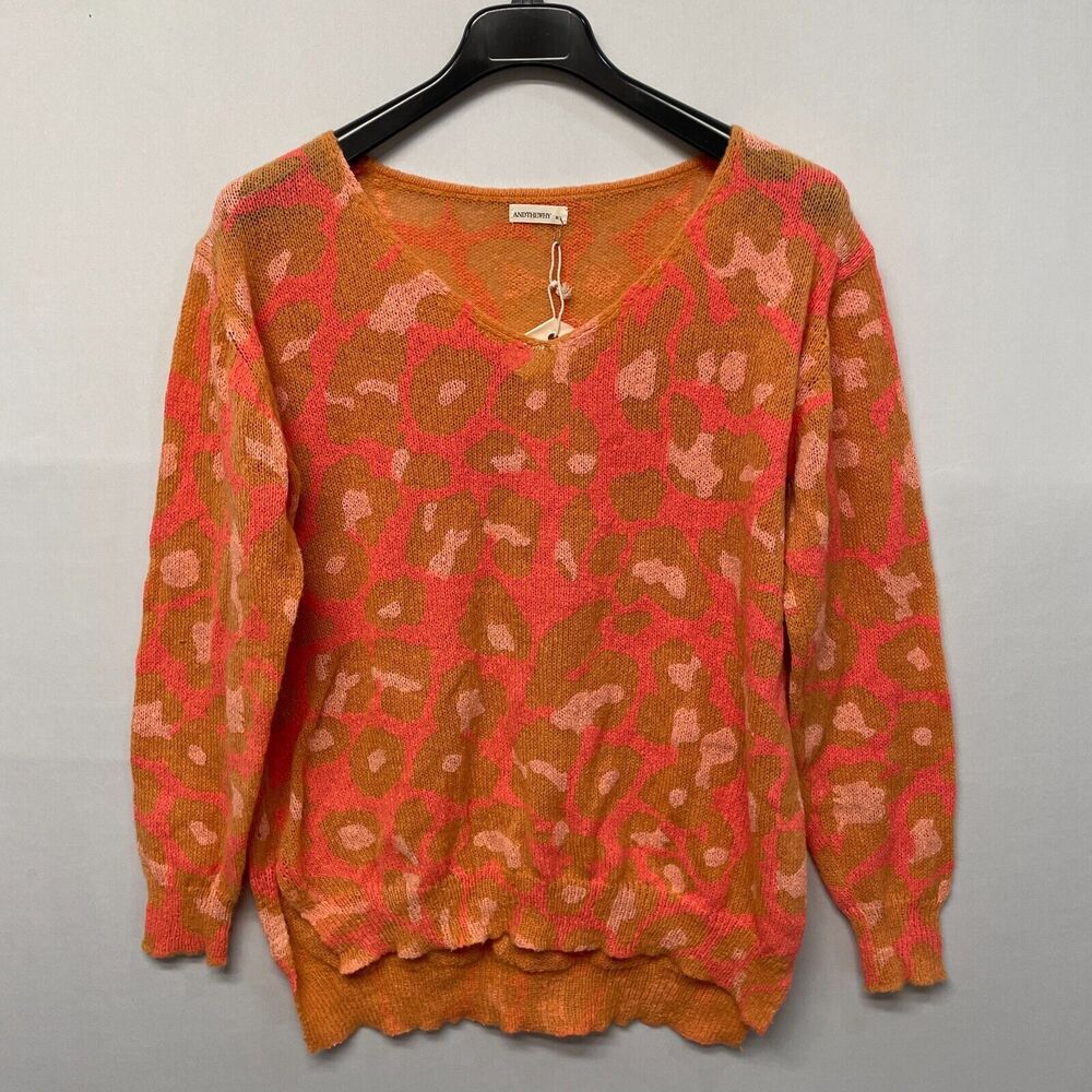 NWT And The Why Women Pullover Sweater Size M/L Medium Large Polyester M272 -27
